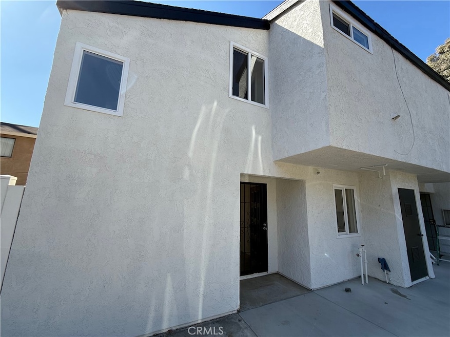 5010 Brooks St unit 2, Riverside, CA 92506 - photo 1