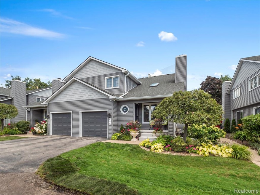 Beautiful Clawson Condo