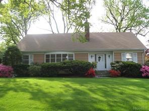 27 Rockland Ave, Larchmont, NY 10538 - photo 1