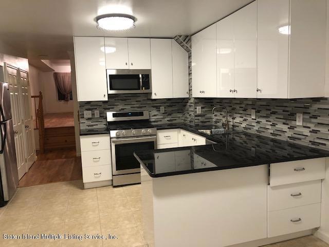 1184 Clove Rd, Staten Island, NY 10301 - photo 1