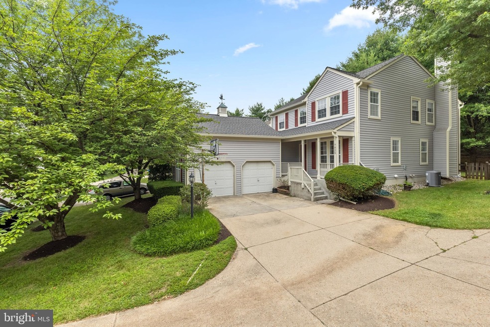 7025 Golden Seeds Row, Columbia, MD 21044 - photo 1