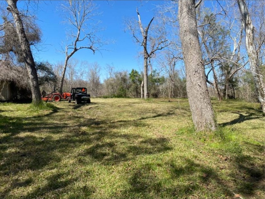 0 River Rd unit 16533227, Angleton, TX 77515 - photo 1