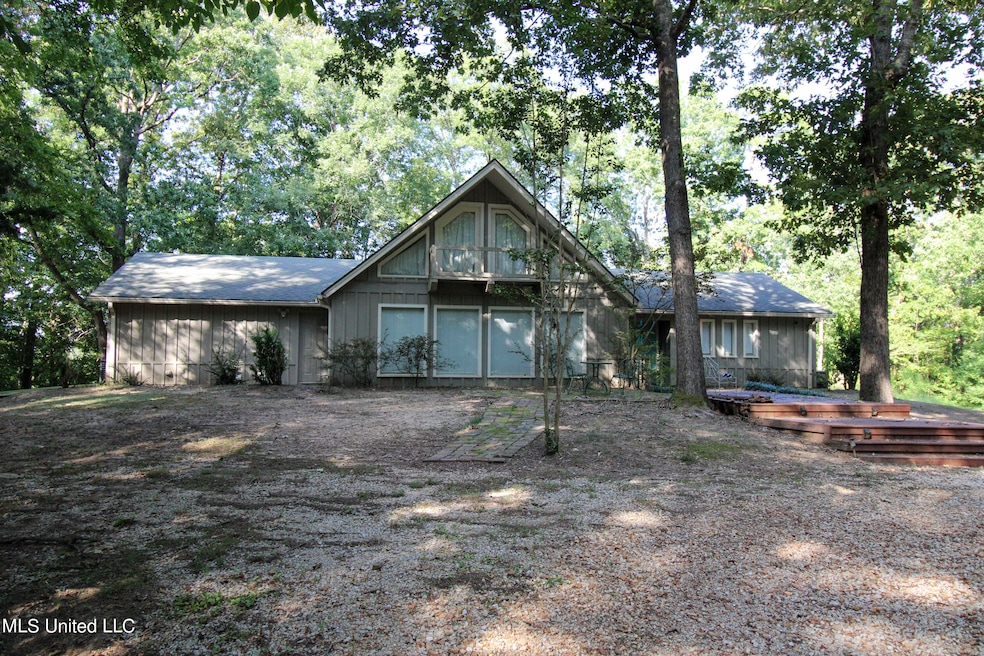 1028 Dora Dr, Grenada, MS 38901 MLS 4055356