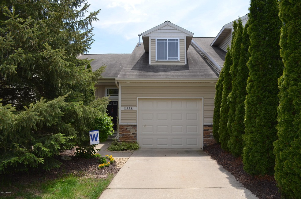 1228 Yuma Ridge Dr SW unit 162, Byron Center, MI 49315 - photo 1