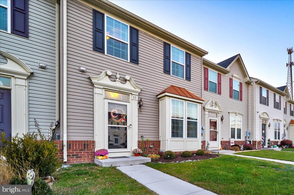 13 Erie Place, Falling Waters, WV 25419 - photo 1