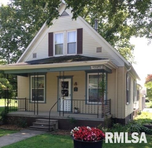 720 S Kickapoo St, Lincoln, IL 62656 - photo 1