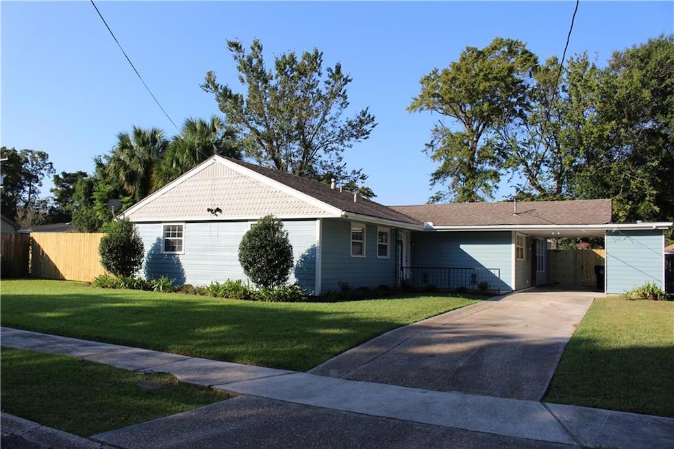 4516 Mark Twain Dr, New Orleans, LA 70126 - photo 1