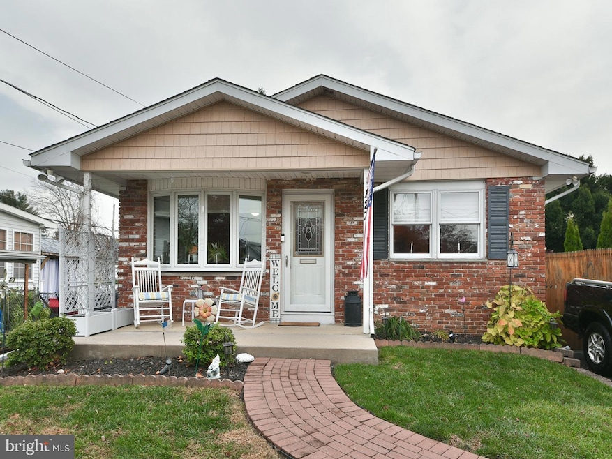 127 Ellis Rd, Willow Grove, PA 19090 - photo 1