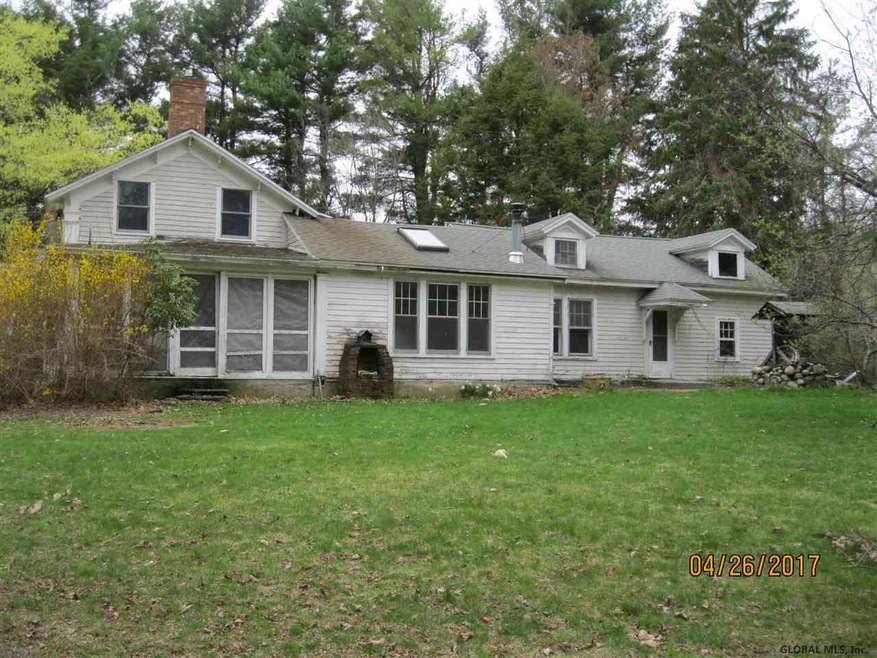 139 Smith Hill Rd, Troy, NY 12180 - photo 1