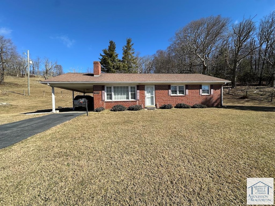 2730 Mountain View Dr, Meadows of Dan, VA 24120 - photo 1