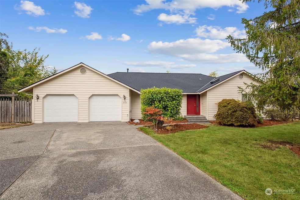 2735 214th St SW, Brier, WA 98036 - photo 1