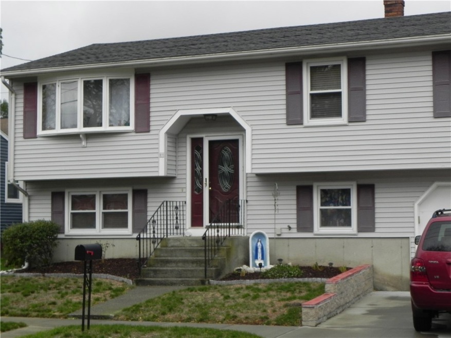 21 Scott Dr, Riverside, RI 02915 - photo 1