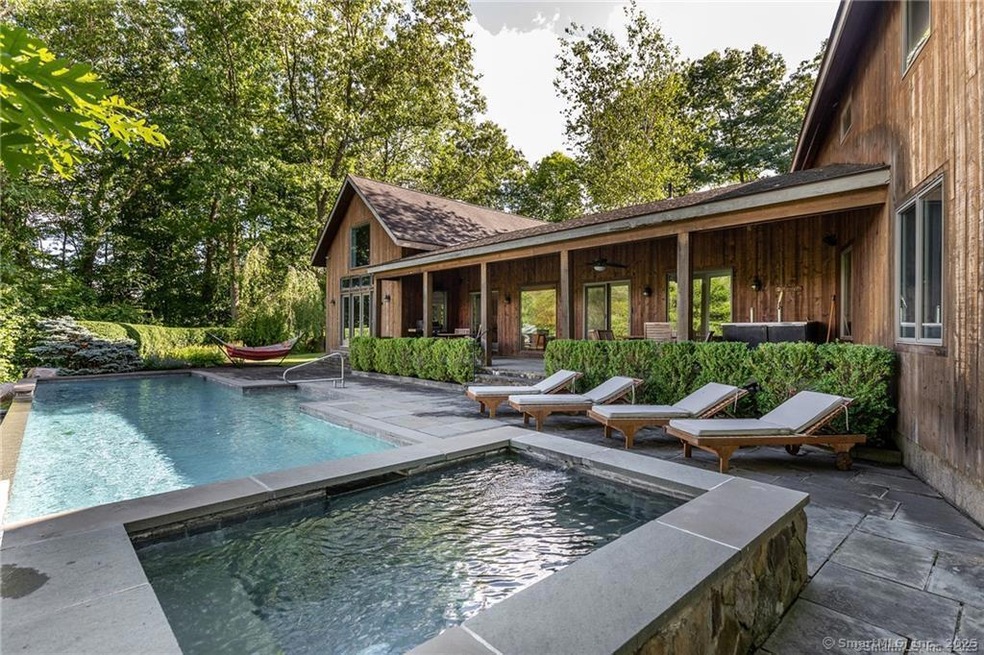 8 River Bend Ln, Sherman, CT 06784 - photo 1