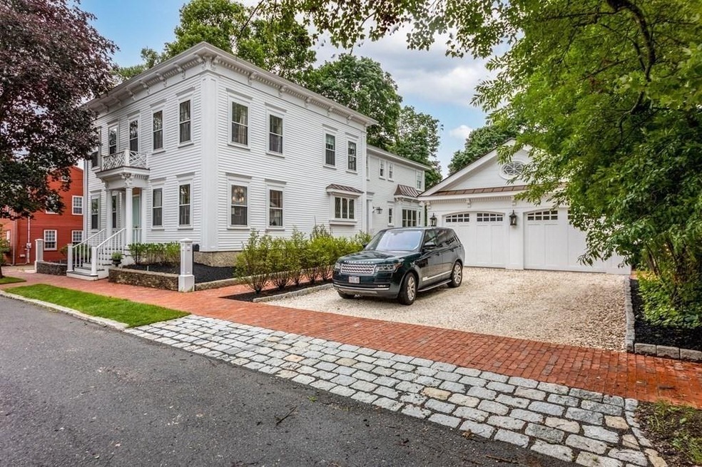 101 Lime St, Newburyport, MA 01950 - photo 1