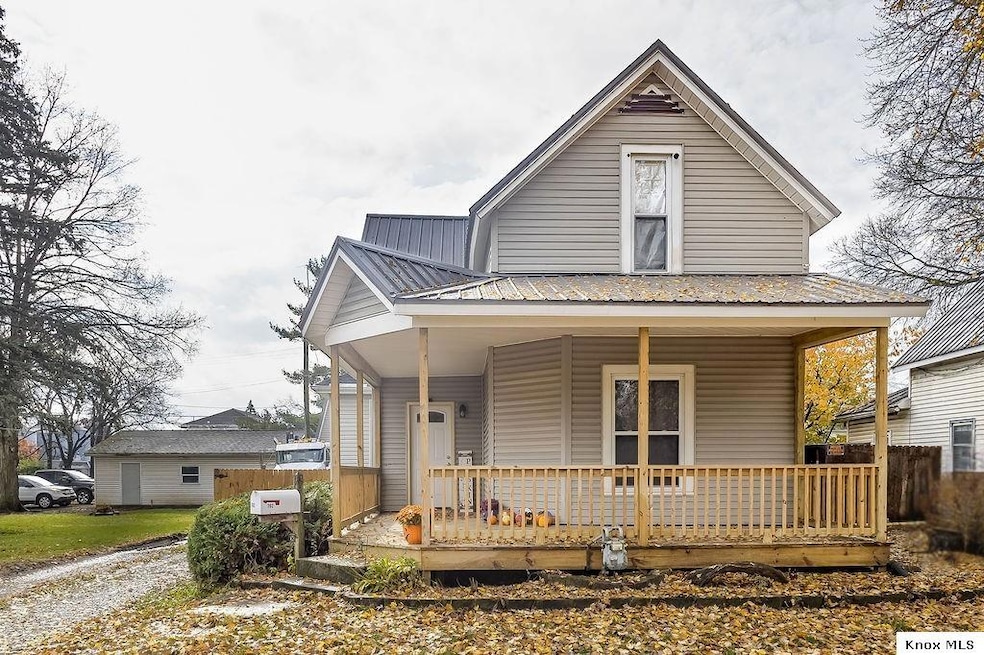 702 W Chestnut St, Mount Vernon, OH 43050 - photo 1