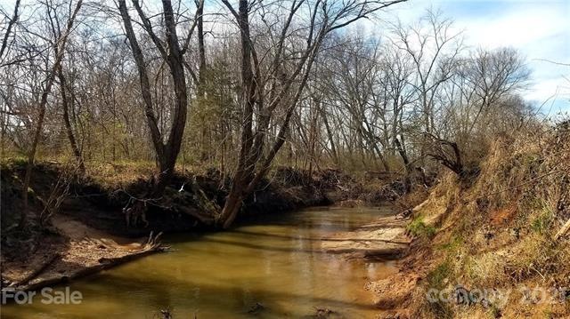 Residential Lot Adjoining Clarks Creek