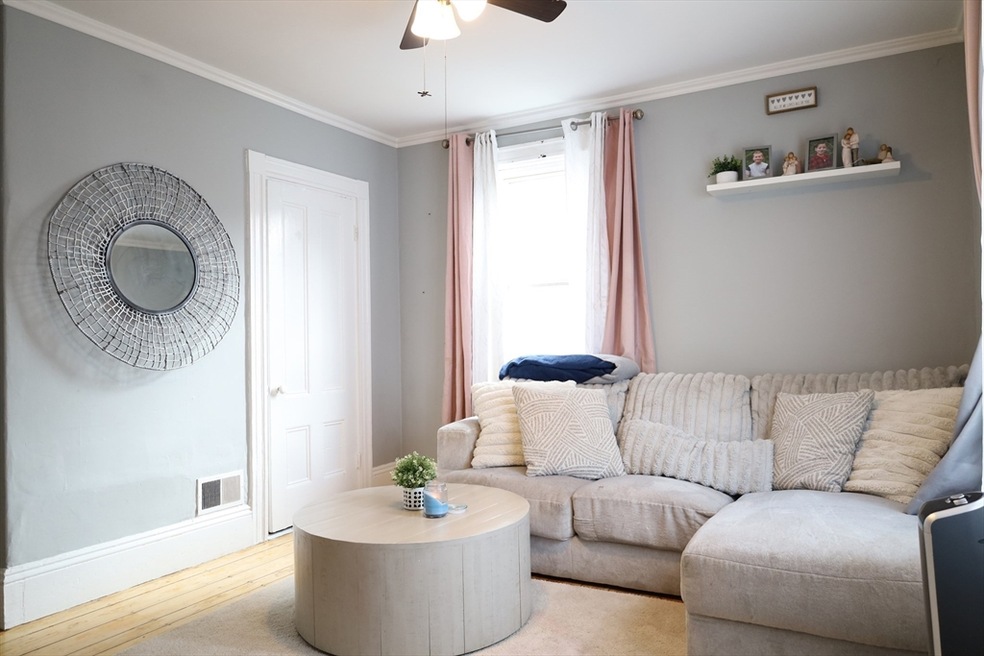 46 Smith St unit 1, Quincy, MA 02169 - photo 1