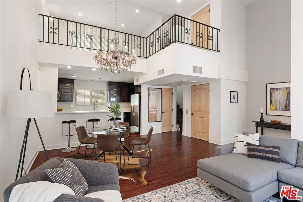 108 S Wetherly Dr unit 3, Los Angeles, CA 90048 - photo 1