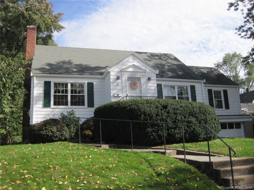 Classic well maintained and solid cape