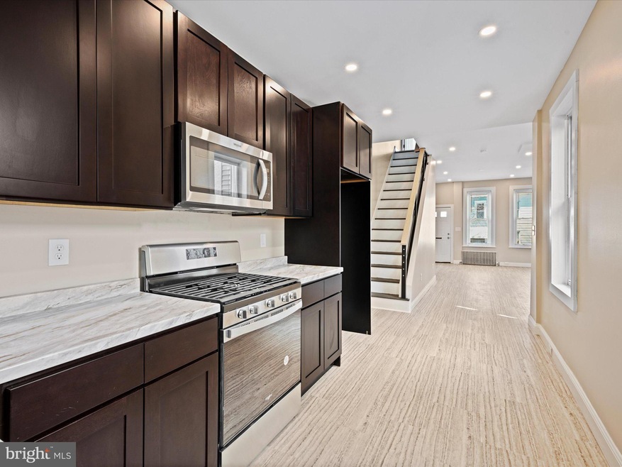 315 N 11th St, Reading, PA 19604 - photo 1