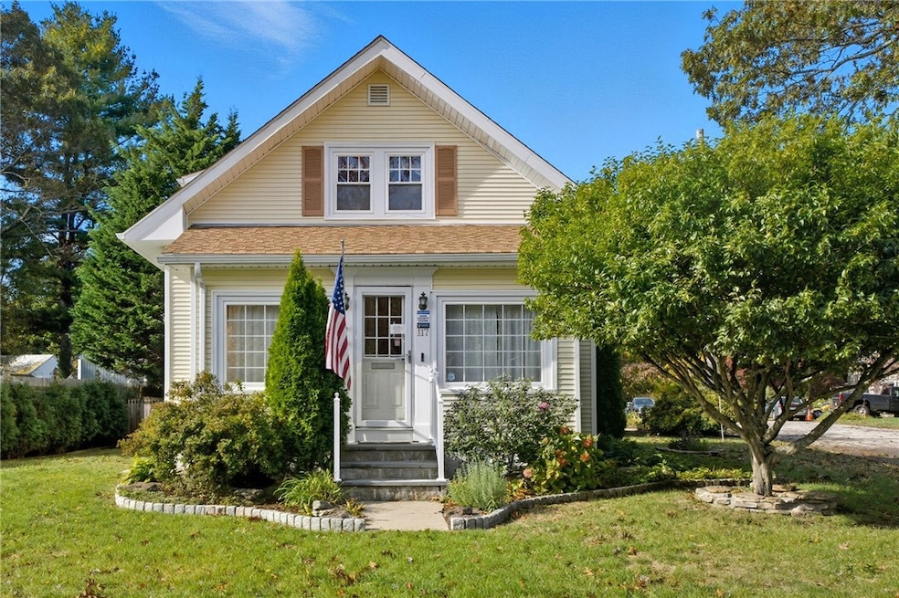 117 Spring Green Rd, Warwick, RI 02888 - photo 1