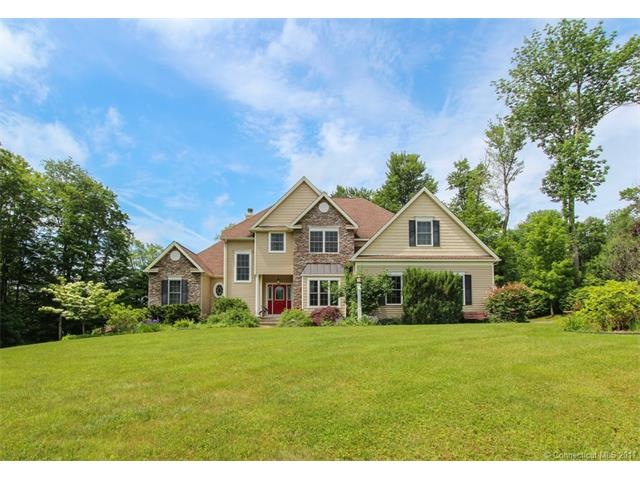 9 Falcon Ridge Rd, Torrington, CT 06790 - photo 1