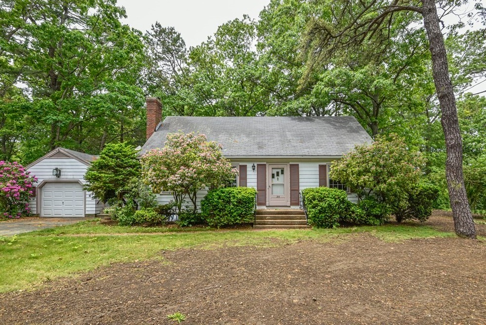 35 Old Post Rd, East Walpole, MA 02032 - photo 1