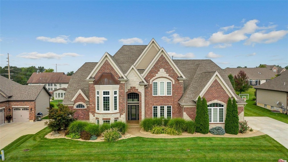 Welcome to 103 Sunnyside Estates Court!