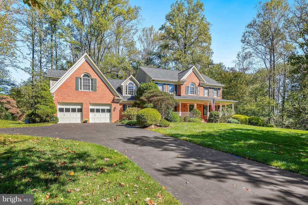 Under Contract $1,149,000