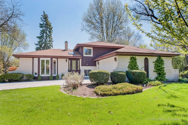 Spacious home on almost 1/2 acre offers 4 bedrooms
