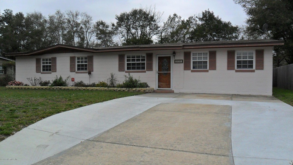 2620 Lourdes Dr W, Jacksonville, FL 32210 - photo 1