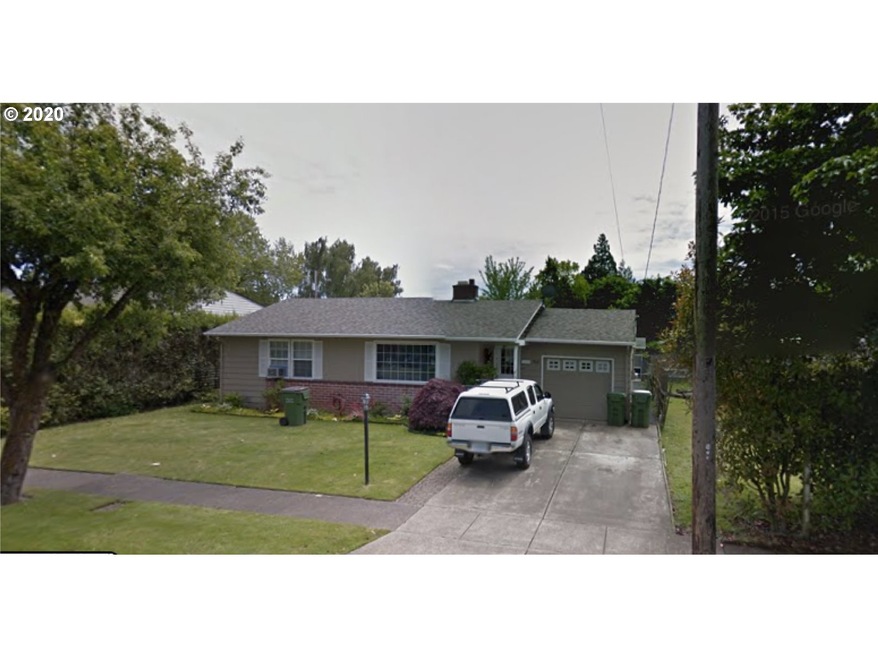 908 E 5th St, Newberg, OR 97132 - photo 1