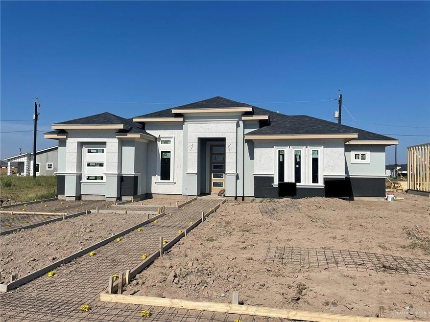 807 Lark Cir, Alamo, TX 78516 - photo 1