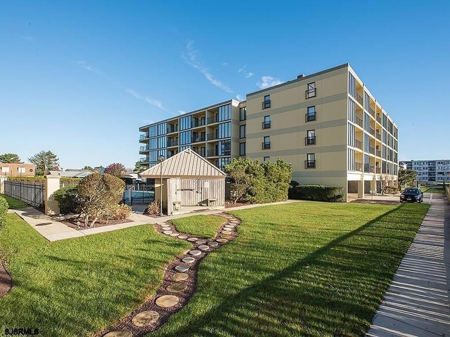 For Rent $2,200/month