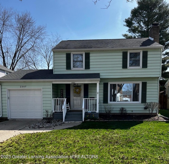 2307 Wellington Rd, Lansing, MI 48910 - photo 1