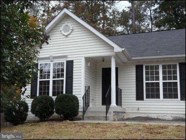 607 Norman Dr, Ruther Glen, VA 22546 - photo 1