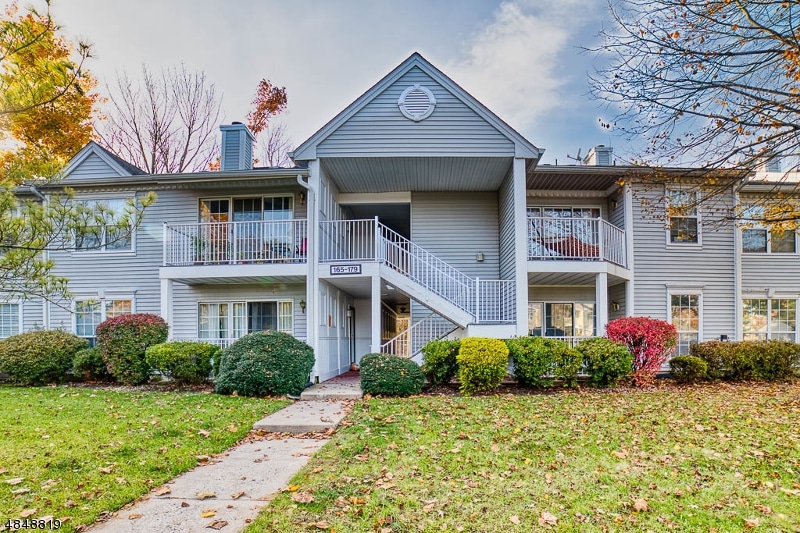 169 Lindsey Ct, Franklin Park, NJ 08823 - photo 1