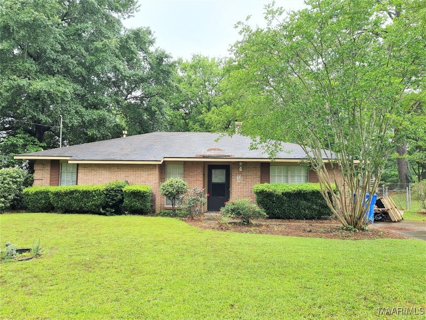 255 Clubview Dr, Prattville, AL 36067 - photo 1