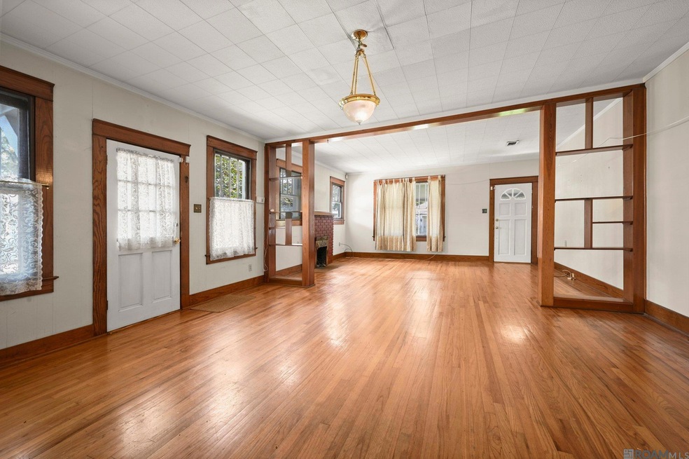 2209 Cloverdale Ave, Baton Rouge, LA 70808 - photo 1