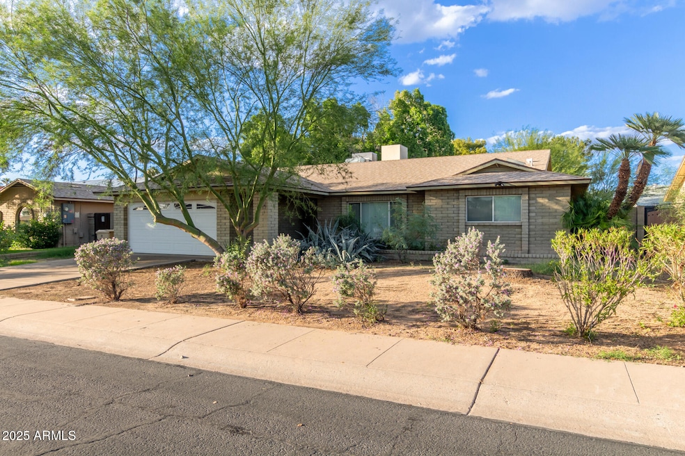 Under Contract $399,500 • Co-Listing Agent