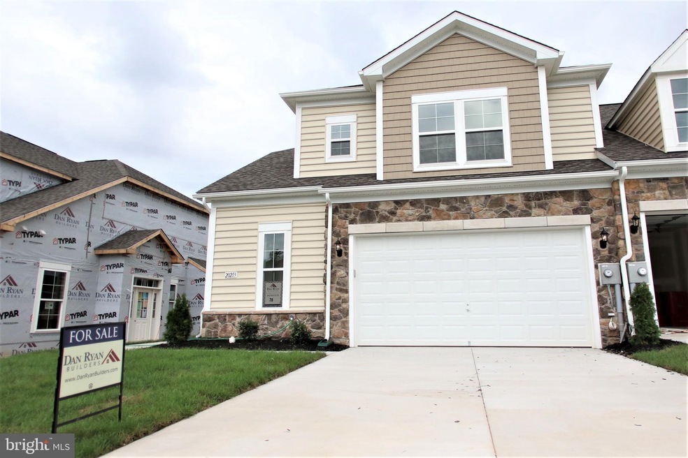 20218 Huntington Ct, Hagerstown, MD 21742 - photo 1