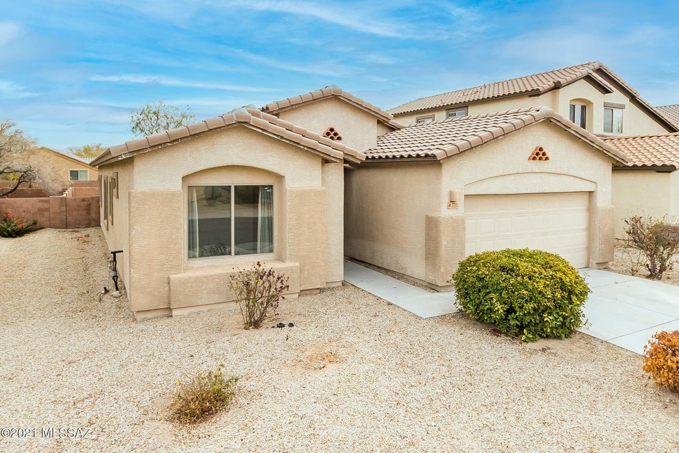 7701 E Fair Meadows Lp-1