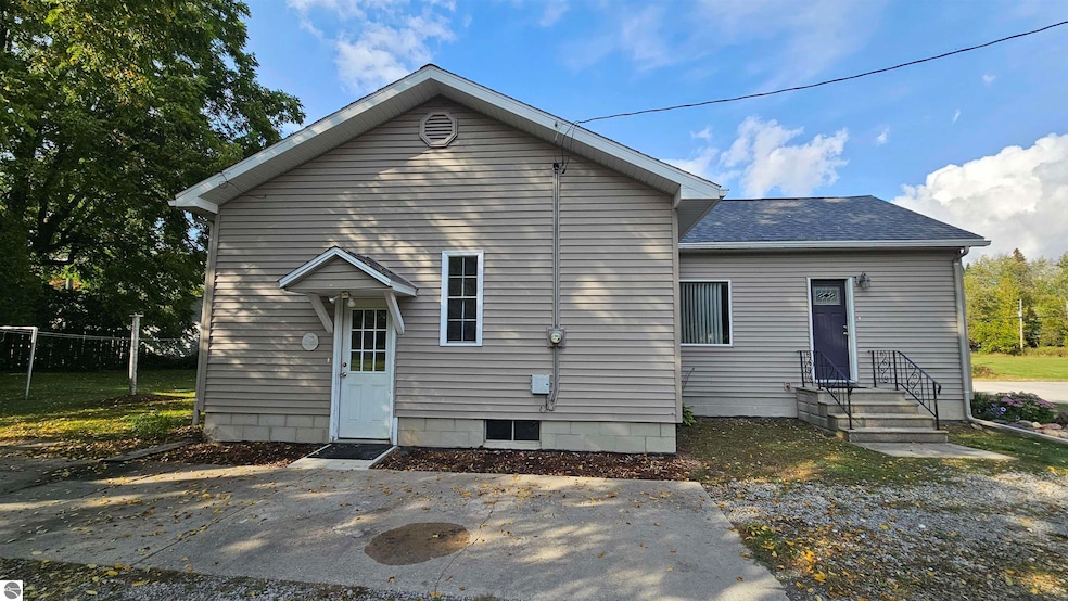 Pending $160,000 • Co-Listing Agent