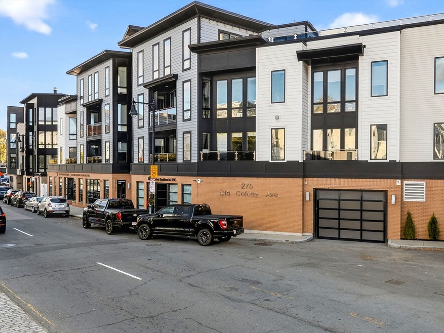 275 Old Colony Ave unit 6, Boston, MA 02127 - photo 1