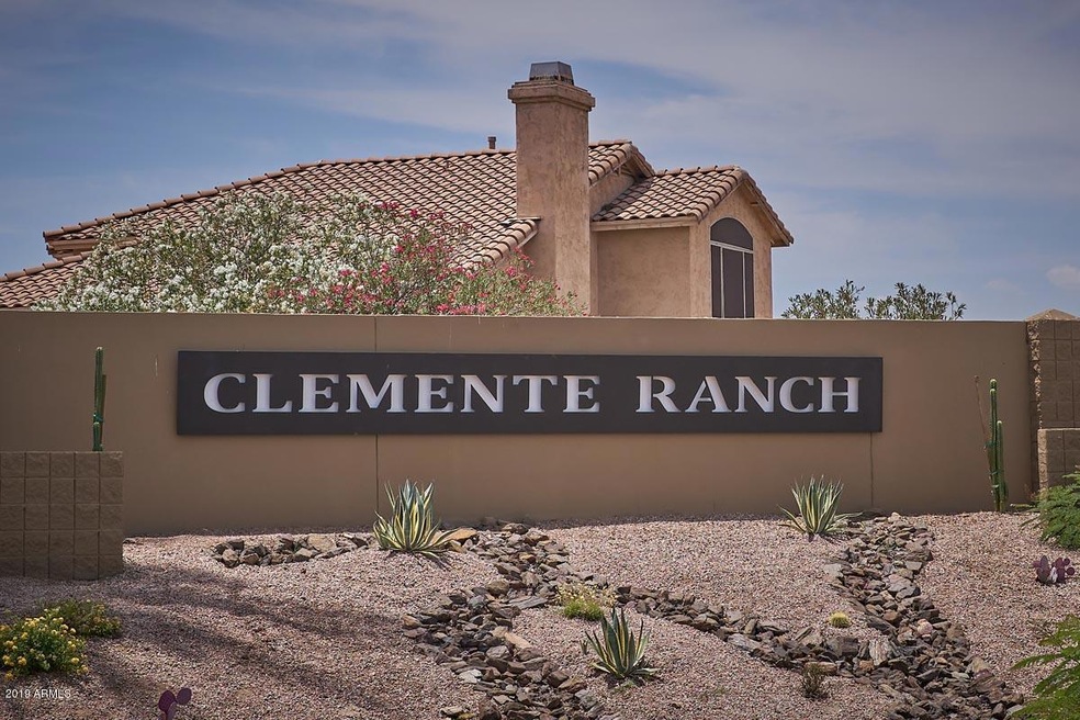 Clemente Ranch-Sign