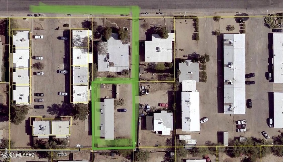 location rear lot