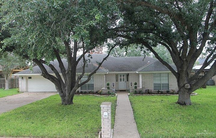 502 W 15th St, Weslaco, TX 78596 - photo 1