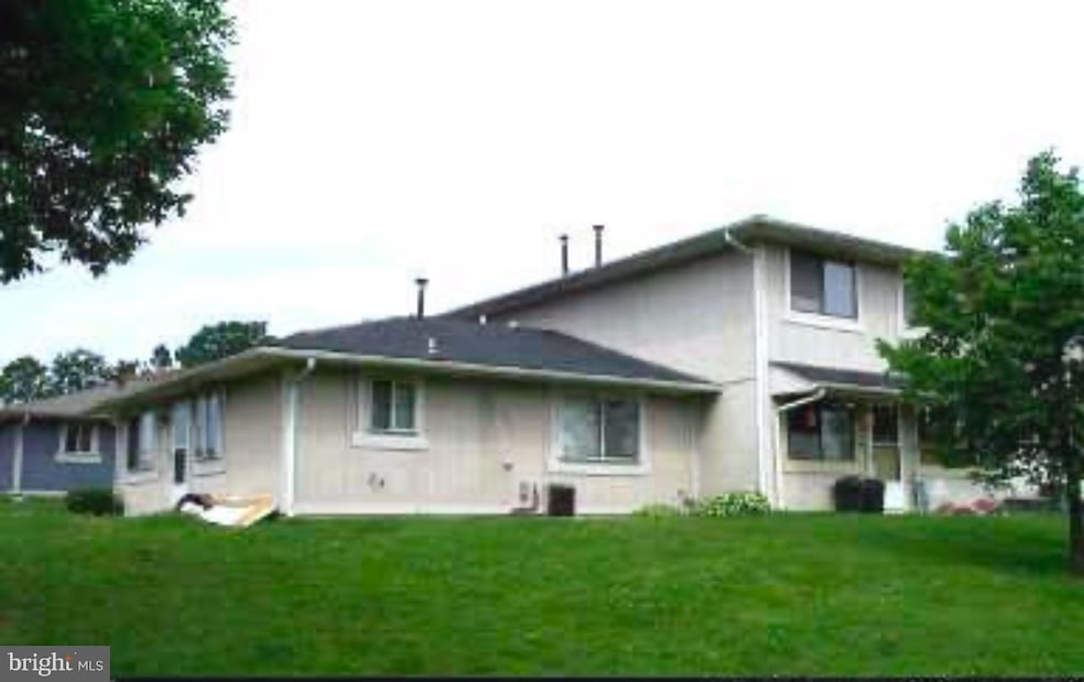 1733 Fountain Rock Way unit B, Edgewood, MD 21040 - photo 1