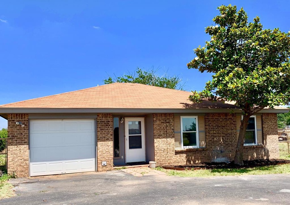 1915 SE 4101, Andrews, TX 79714 - photo 1