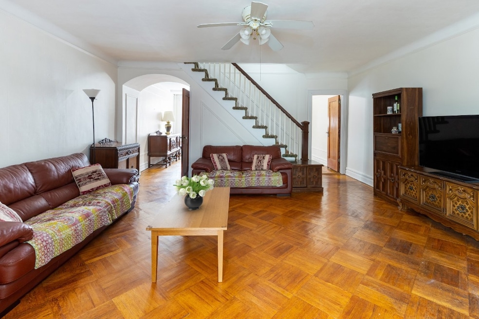 256 37th St, Astoria, NY 11103 - photo 1